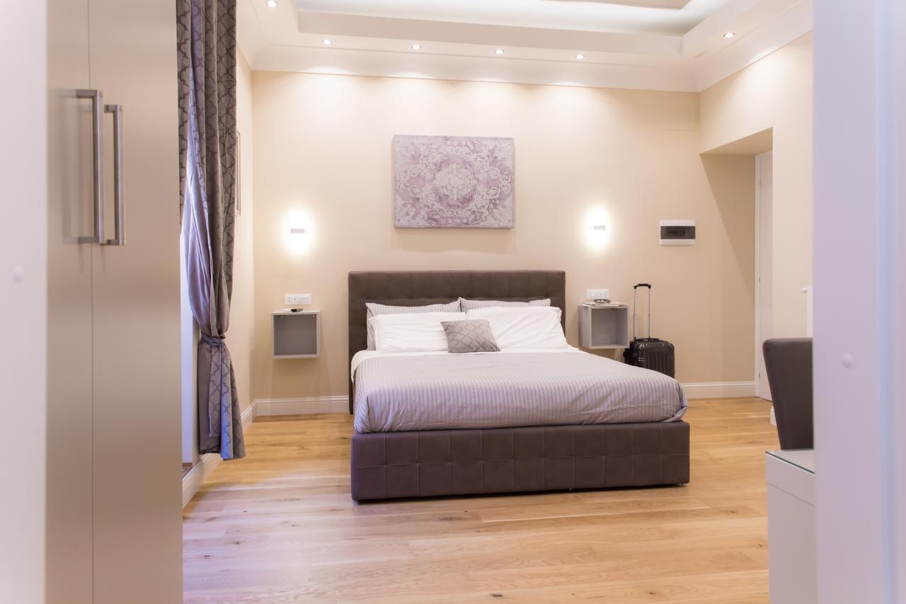 Nazionale Palace Suites Rome Bagian luar foto