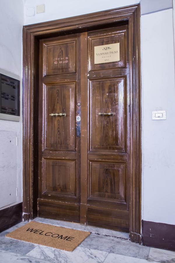 Nazionale Palace Suites Rome Bagian luar foto