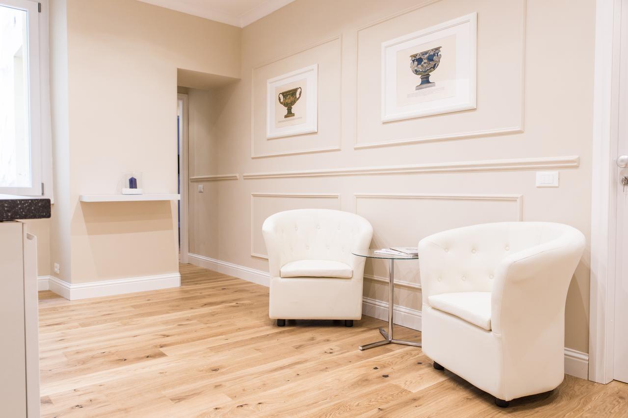 Nazionale Palace Suites Rome Bagian luar foto