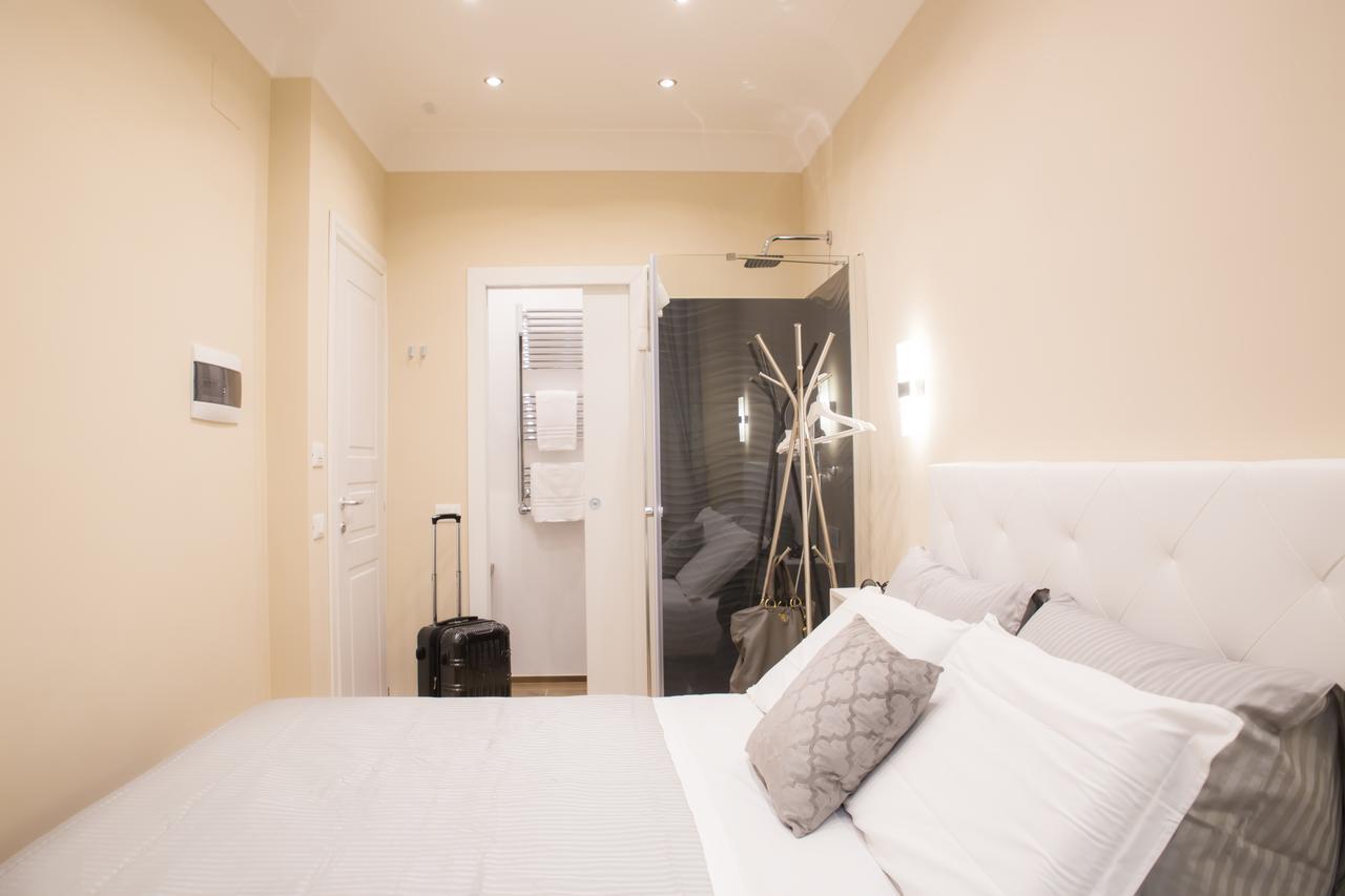 Nazionale Palace Suites Rome Bagian luar foto