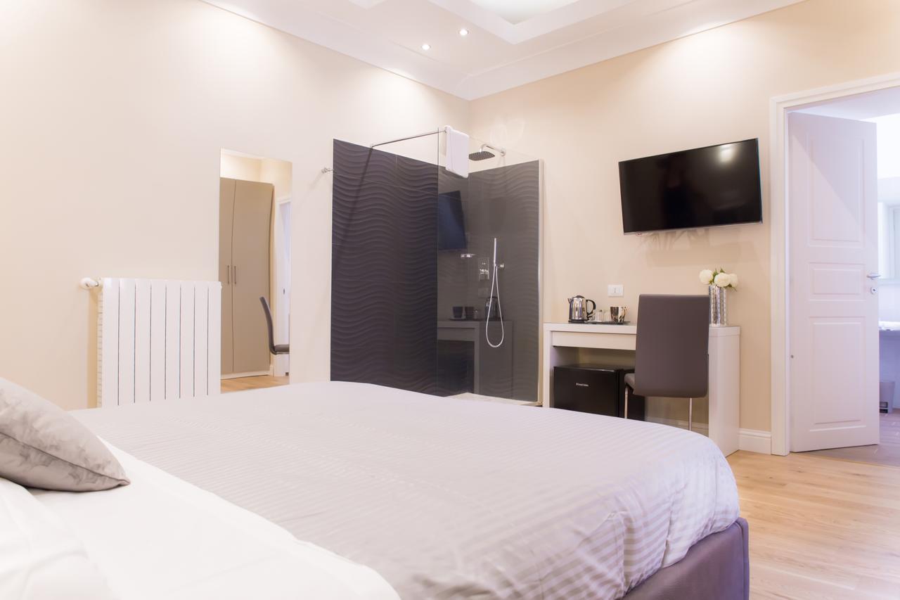 Nazionale Palace Suites Rome Bagian luar foto